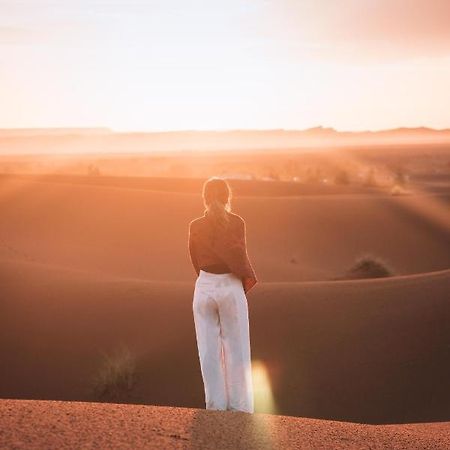 Sahara Stories Camp " Heated Tents" メルズーガ エクステリア 写真