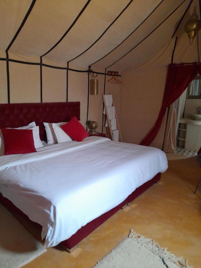 Sahara Stories Camp " Heated Tents" メルズーガ エクステリア 写真